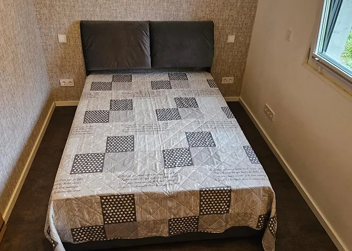 Am Michelsberg * Bad Muenstereifel